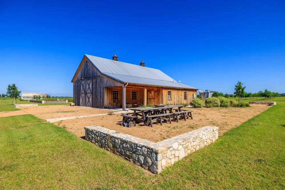 745 Dusty Farm Lane Fredericksburg, TX 78624