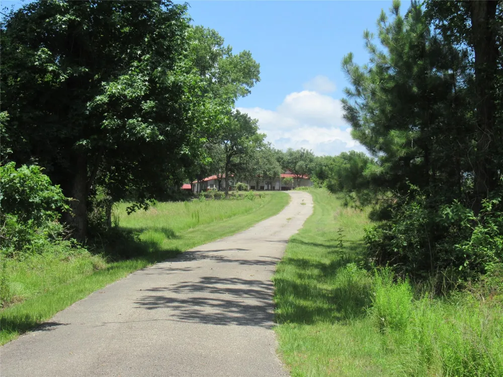 11501 Fm 356 Trinity, TX 75862