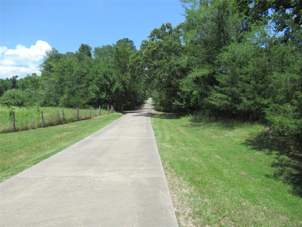 11501 Fm 356 Trinity, TX 75862