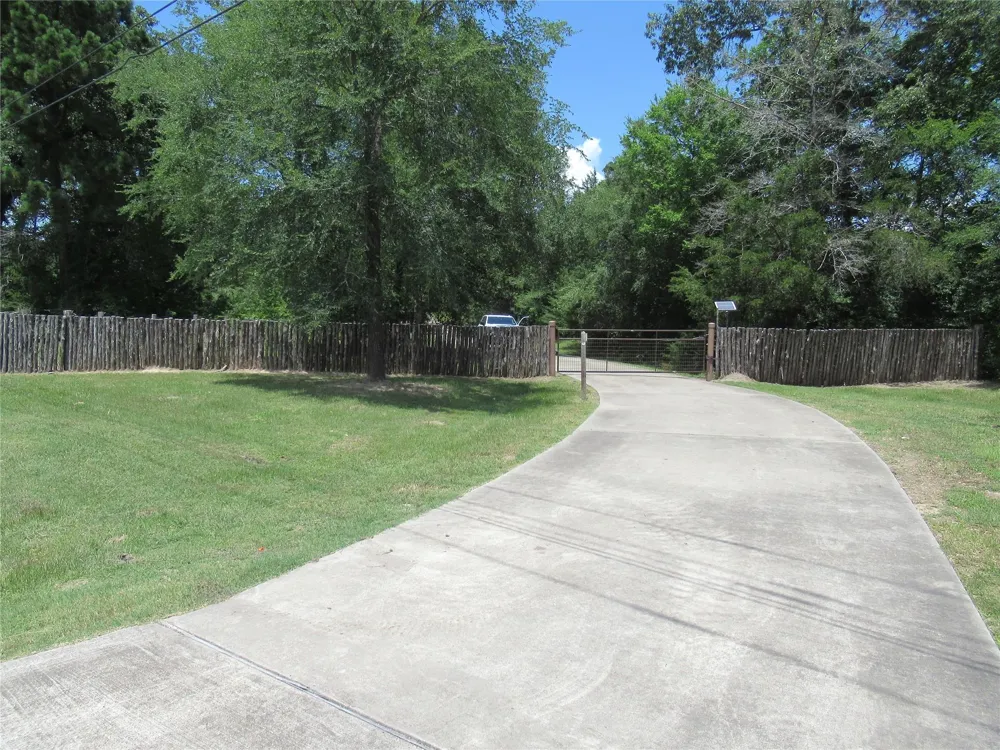 11501 Fm 356 Trinity, TX 75862