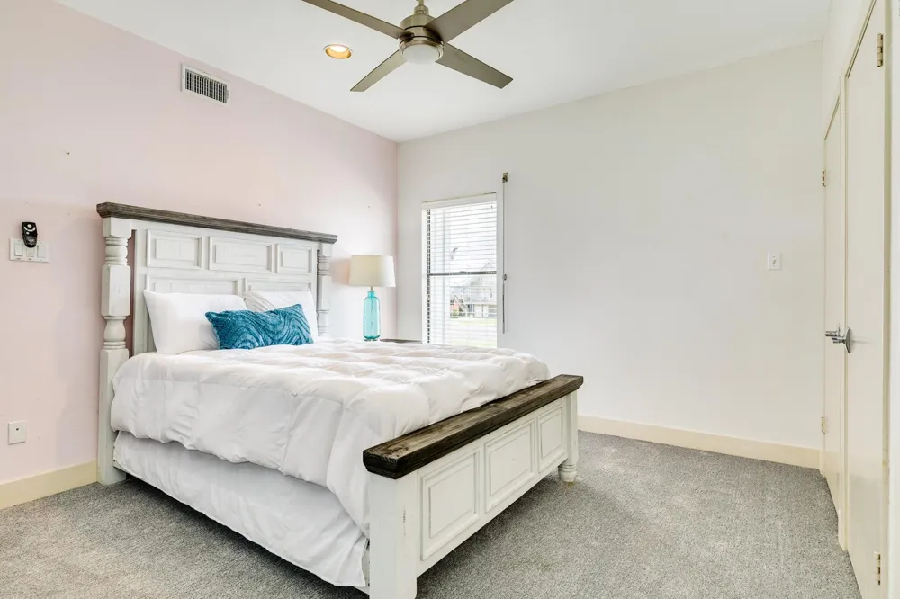 22002 Kennedy Drive Galveston, TX 77554