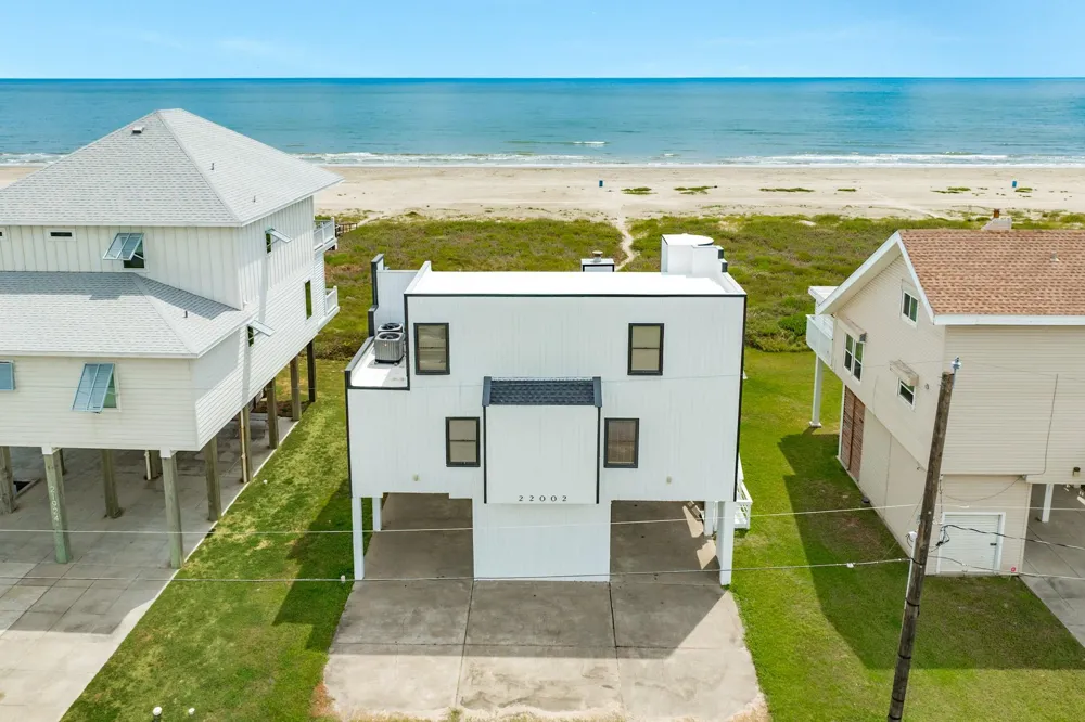 22002 Kennedy Drive Galveston, TX 77554