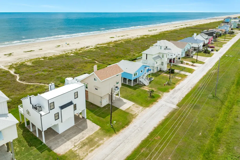 22002 Kennedy Drive Galveston, TX 77554