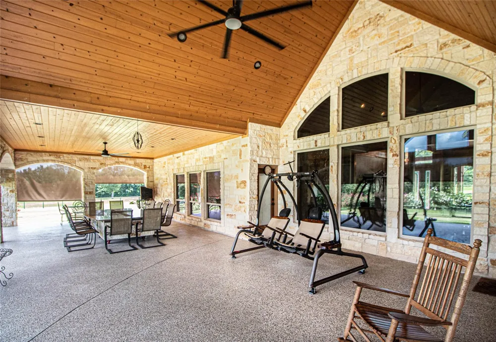 4161 Fm 2666 Road Shepherd, TX 77371