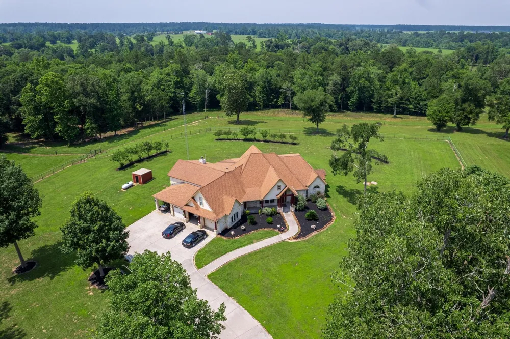 4161 Fm 2666 Road Shepherd, TX 77371