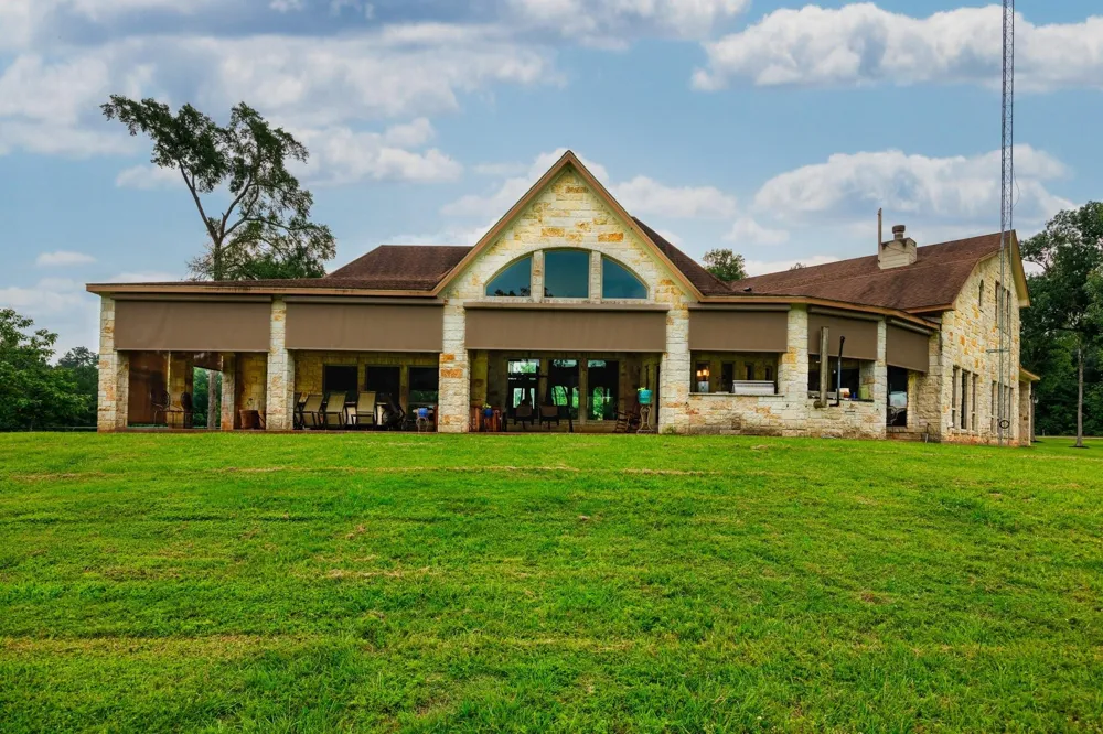 4161 Fm 2666 Road Shepherd, TX 77371