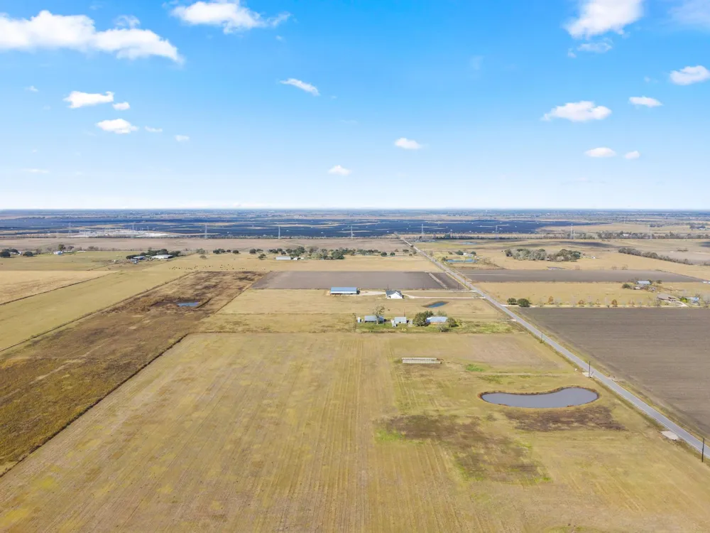 Shenley Road Guy, TX 77444