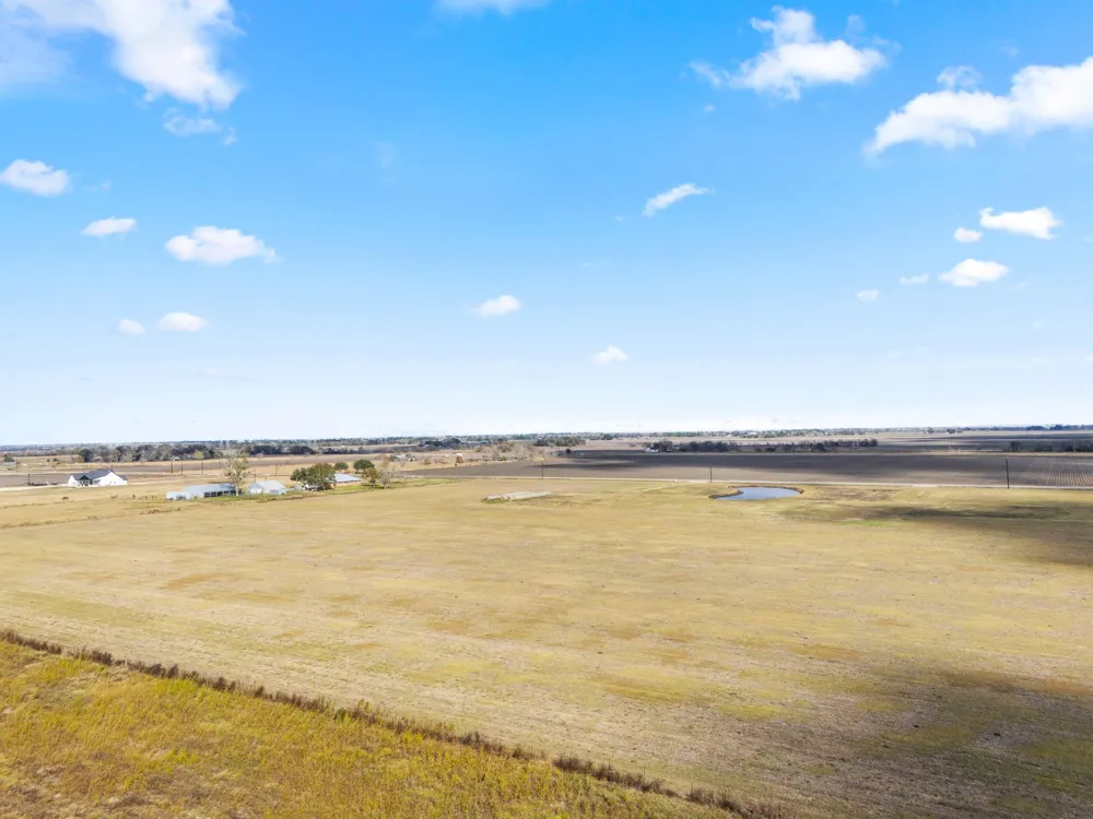 Shenley Road Guy, TX 77444
