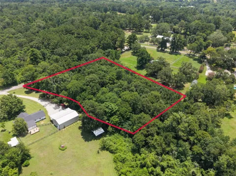 32 Landrum Village
