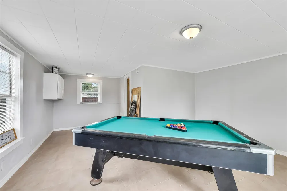 822 Dutch Street Deer Park, TX 77536
