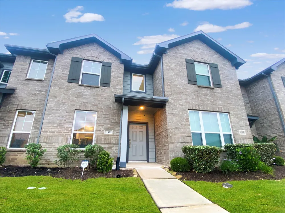 11922 Amber Oak Way Tomball, TX 77375