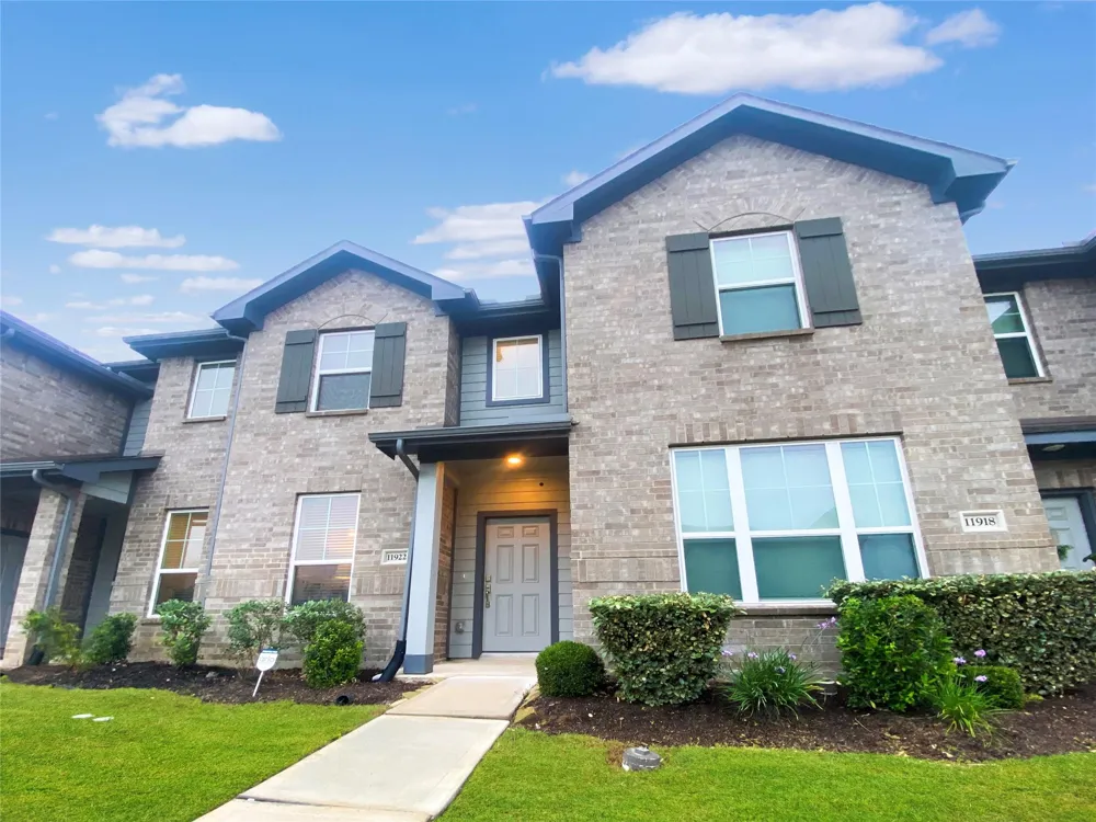 11922 Amber Oak Way Tomball, TX 77375