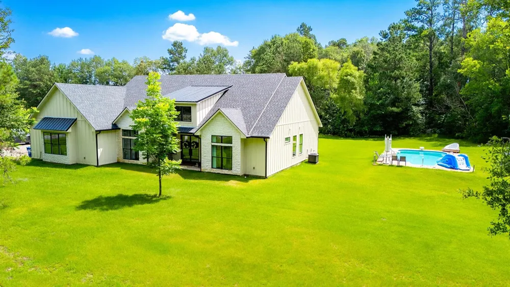 2593 Fm 357 Kennard, TX 75847