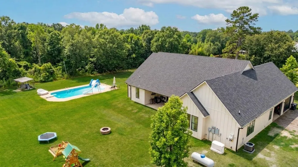 2593 Fm 357 Kennard, TX 75847