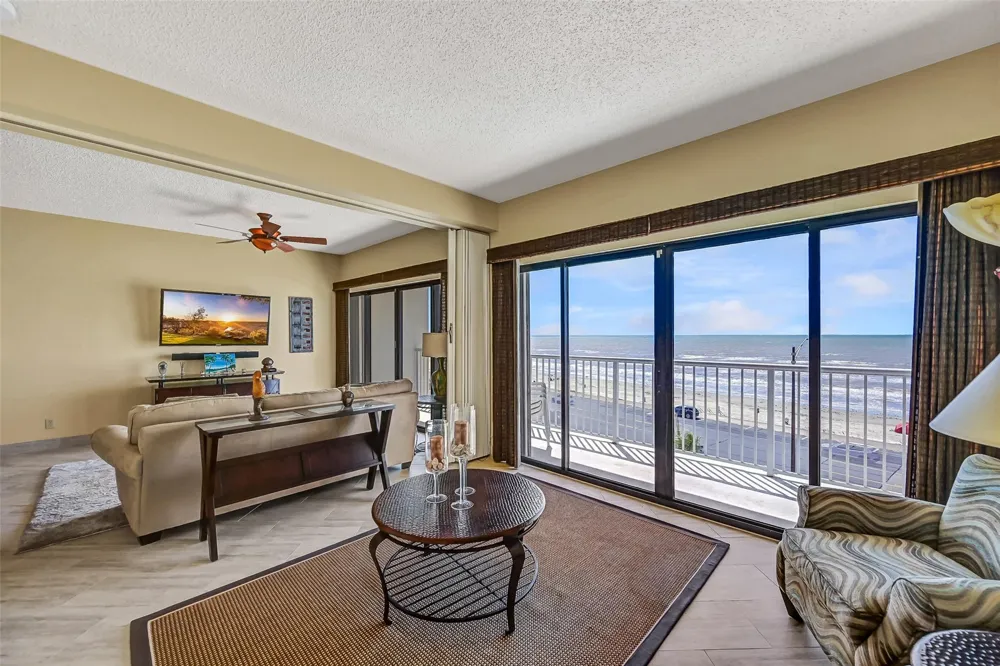 7700 Seawall Boulevard #402 Galveston, TX 77551