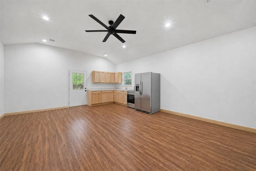 8651 Pr 1230 Centerville, TX 75833