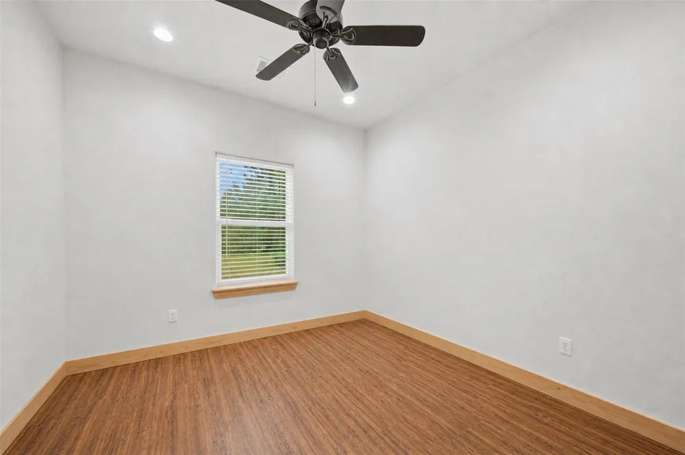 8651 Pr 1230 Centerville, TX 75833