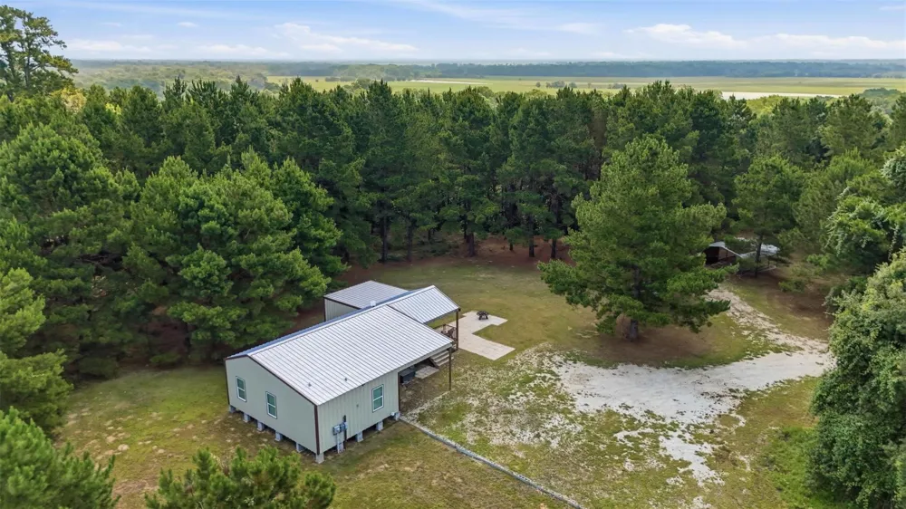 8651 Pr 1230 Centerville, TX 75833