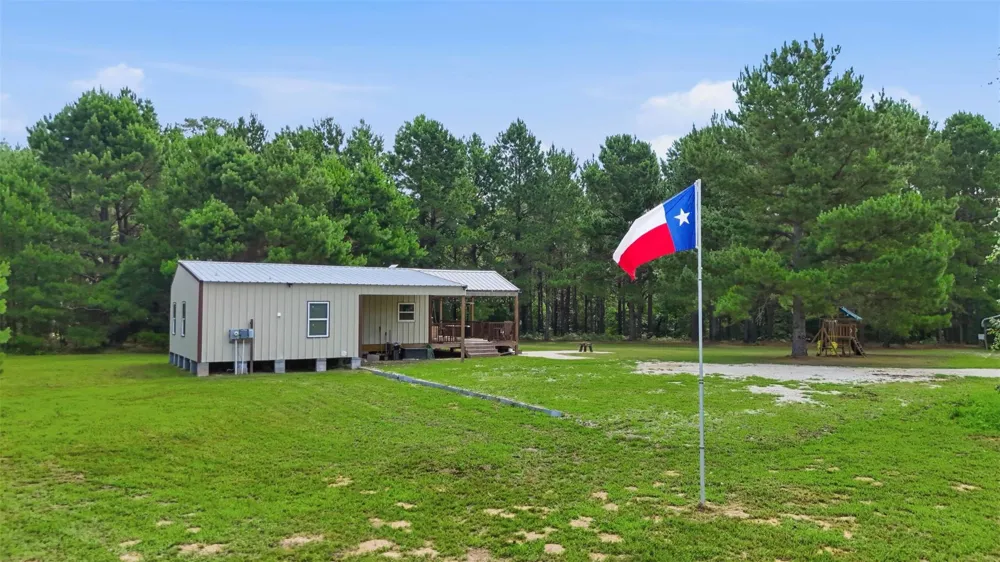 8651 Pr 1230 Centerville, TX 75833