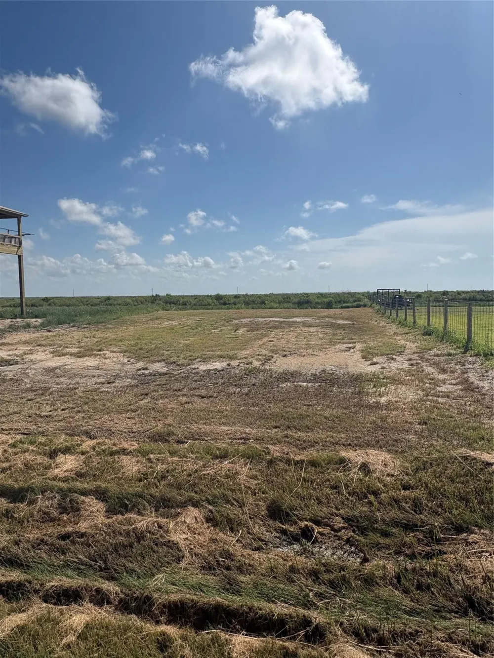 1380 Mabry Street Gilchrist, TX 77617
