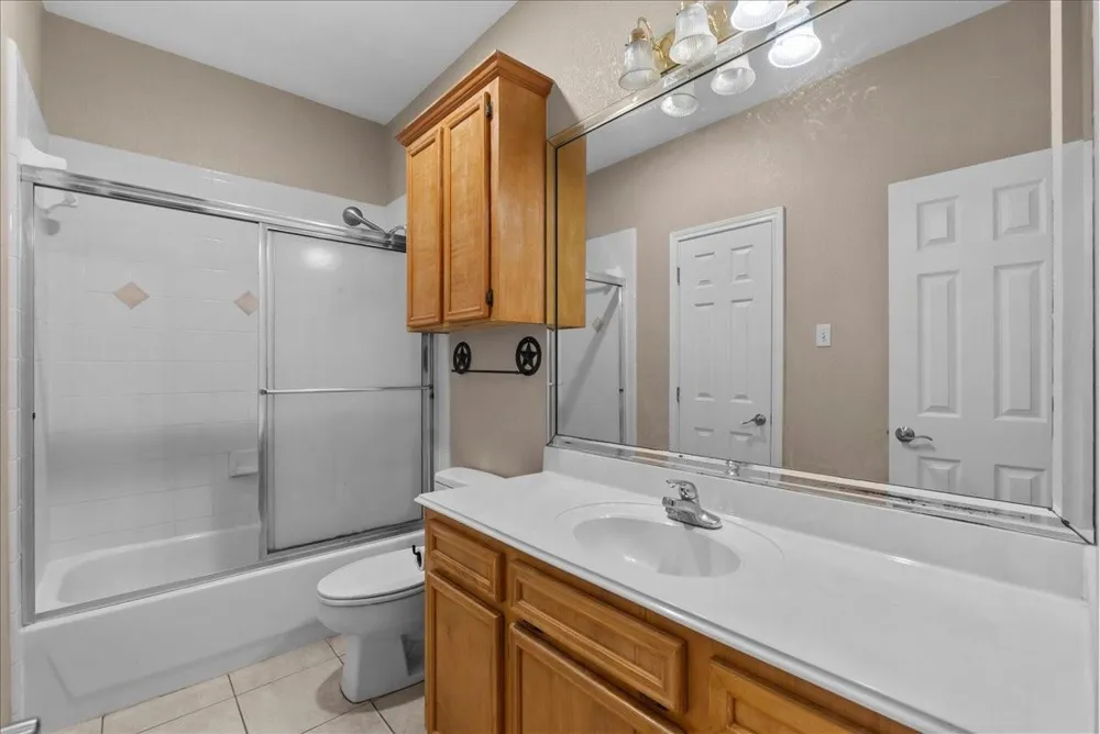 7803 Fm 2004 Hitchcock, TX 77563