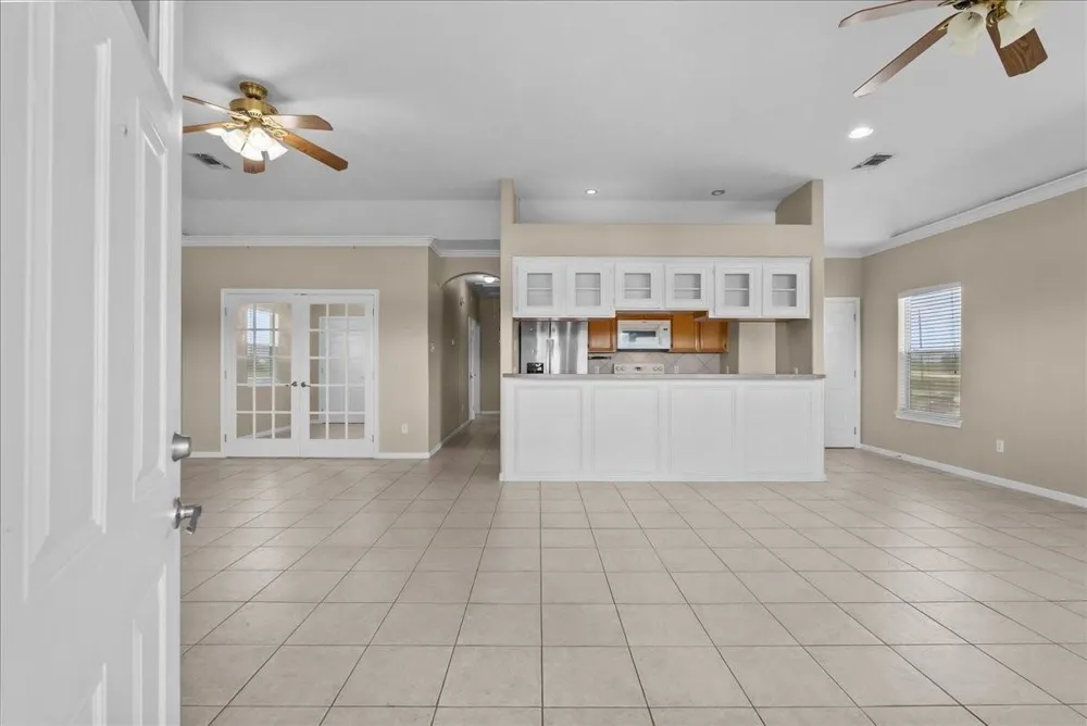 7803 Fm 2004 Hitchcock, TX 77563