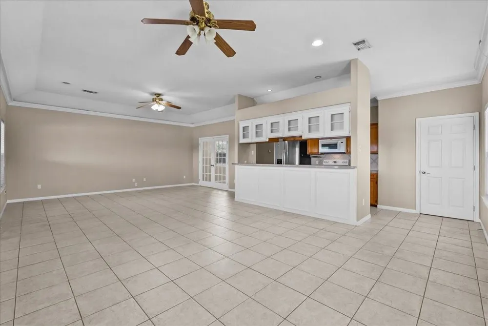 7803 Fm 2004 Hitchcock, TX 77563