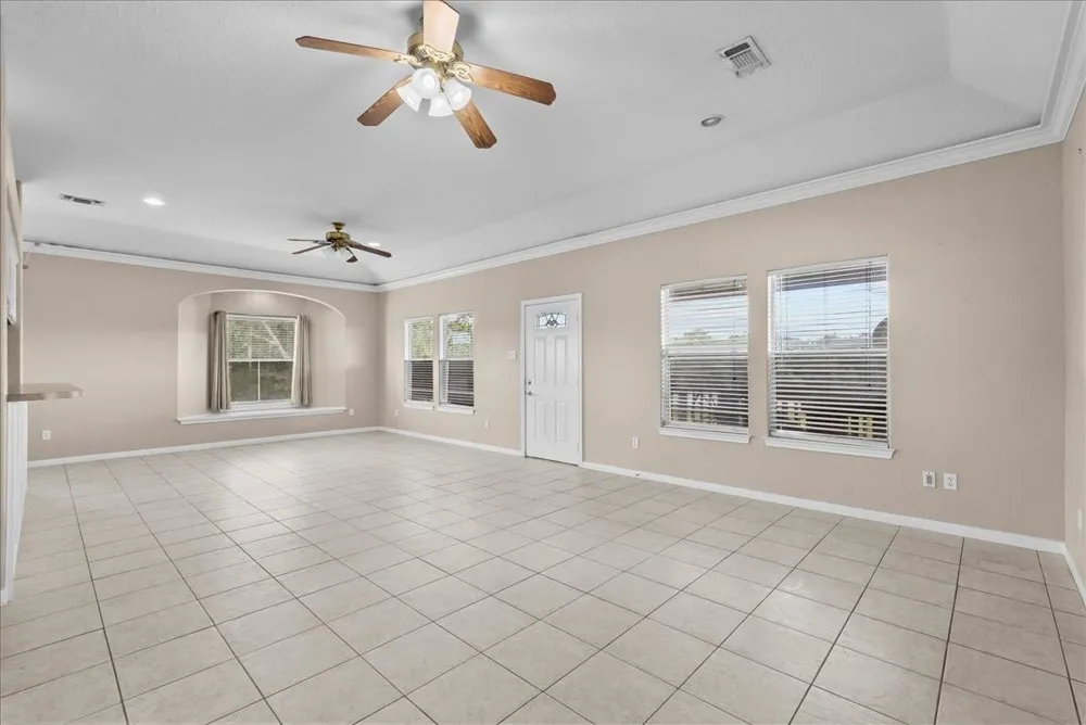 7803 Fm 2004 Hitchcock, TX 77563