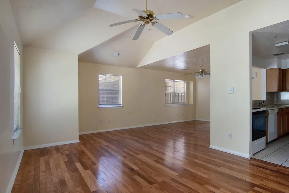 1209 Lovett Street #1209 Tomball, TX 77375