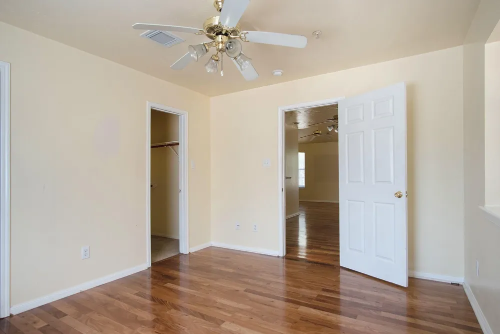 1209 Lovett Street #1209 Tomball, TX 77375