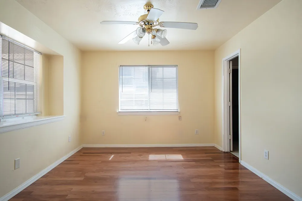 1209 Lovett Street #1209 Tomball, TX 77375