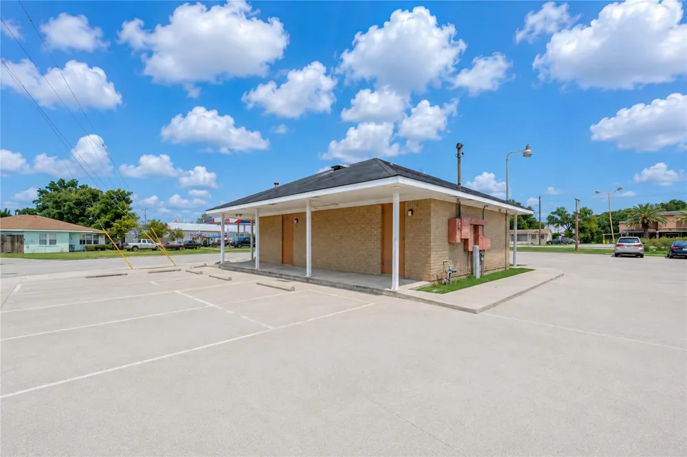 4602 Avenue H Rosenberg, TX 77471