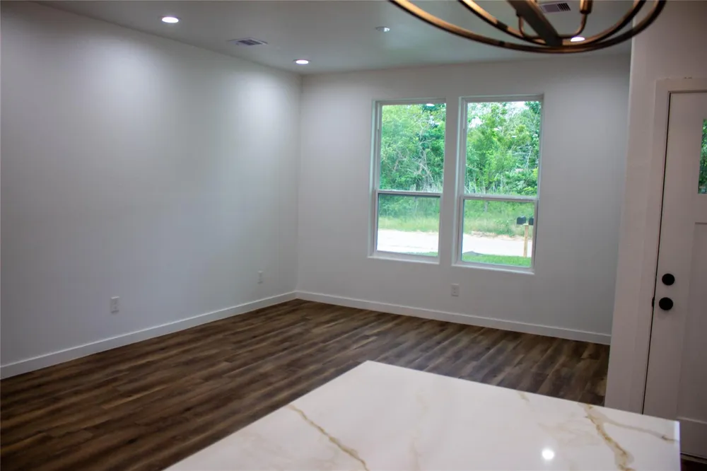106 Runnels Street #B Willis, TX 77378