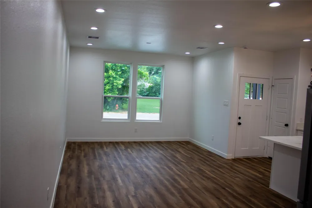 106 Runnels Street #B Willis, TX 77378