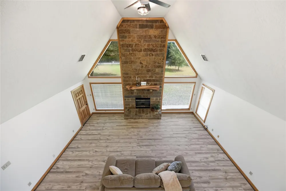 3090 Old Navasota Road Brenham, TX 77833