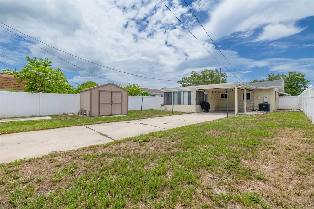 531 75TH AVENUE St Petersburg, FL 33702