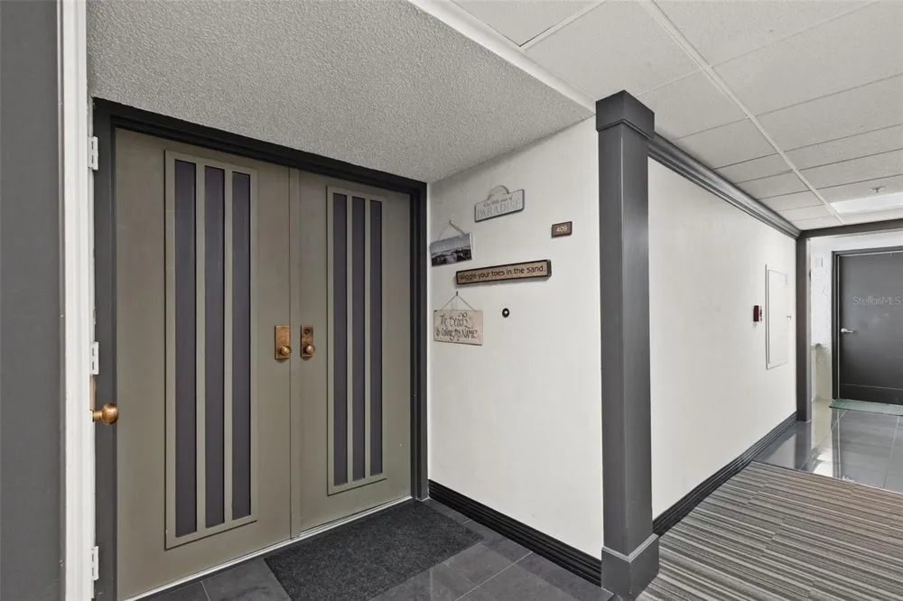 1480 GULF BOULEVARD #409 Clearwater Beach, FL 33767