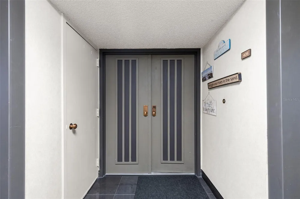 1480 GULF BOULEVARD #409 Clearwater Beach, FL 33767