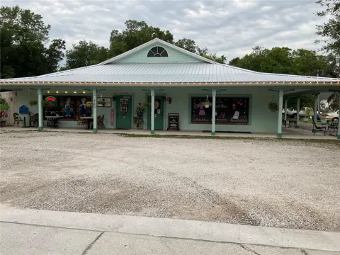 360 S LAKEVIEW DRIVE