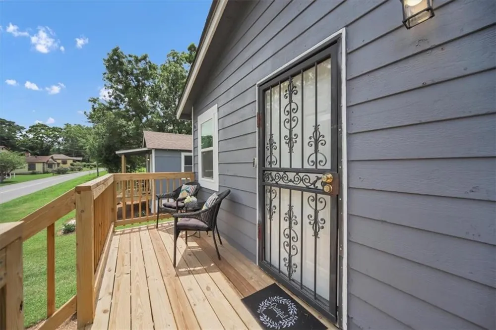 242 Jackson Street Barnesville, GA 30204