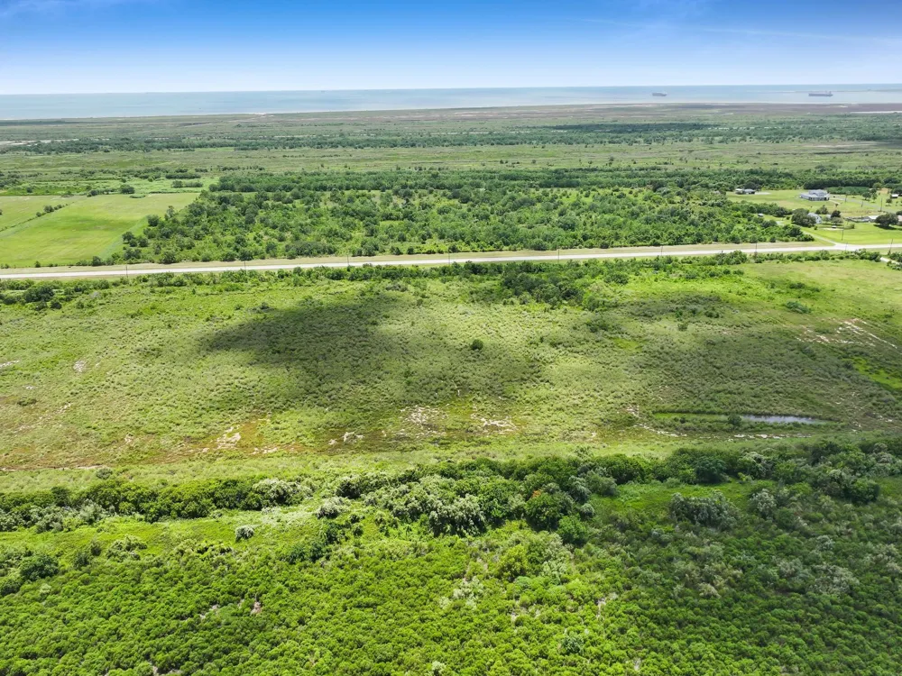 2961 Broadway Port Bolivar, TX 77650