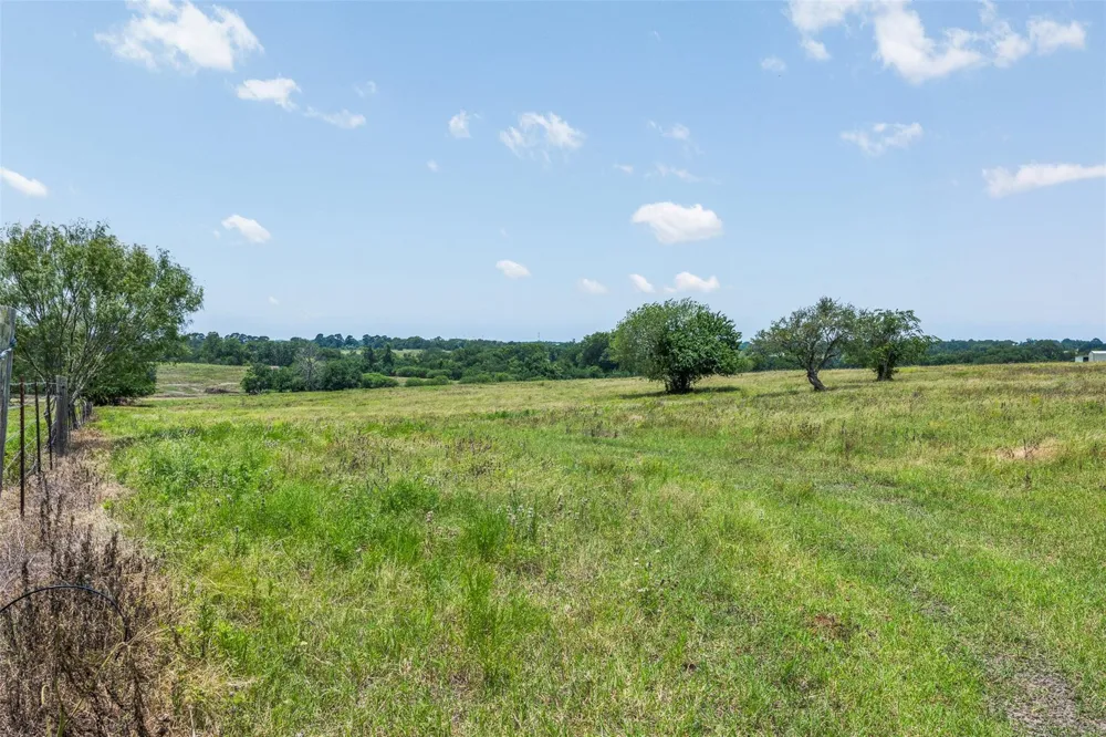Mustang Rd Brenham, TX 77833