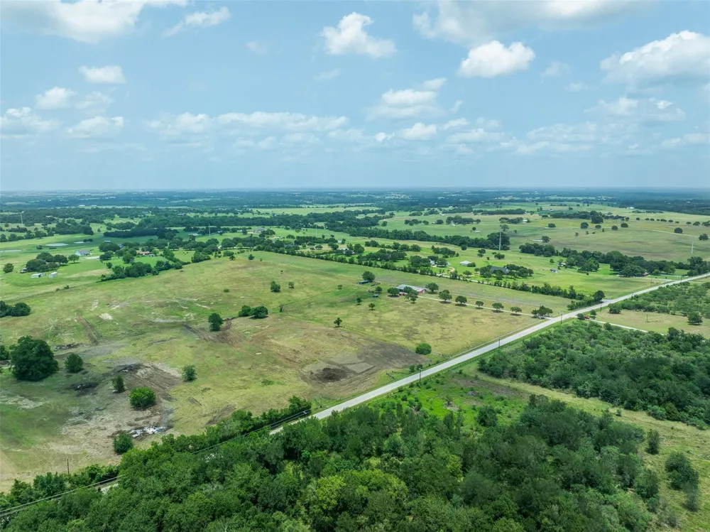 Mustang Rd Brenham, TX 77833