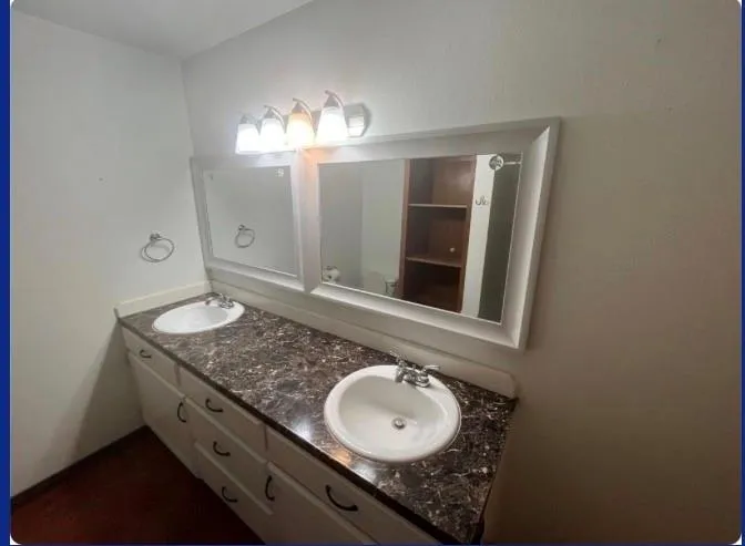 114 Irwin Columbus, TX 78934