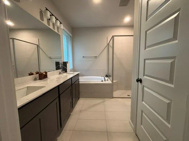 5039 Country Meadows Trail Iowa Colony, TX 77583