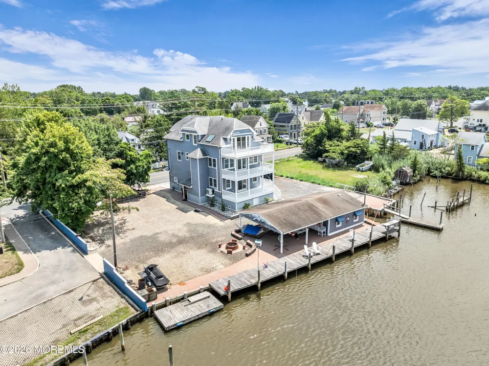 230 S Green Street Tuckerton, NJ 08087