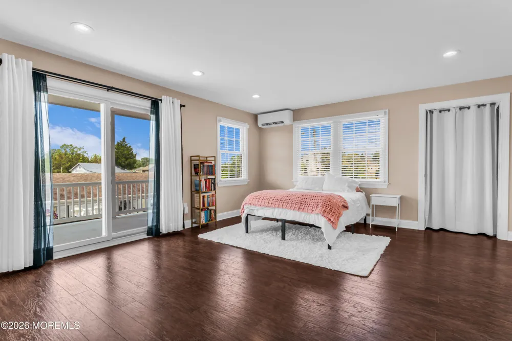 230 S Green Street Tuckerton, NJ 08087