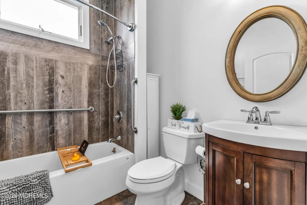 230 S Green Street Tuckerton, NJ 08087