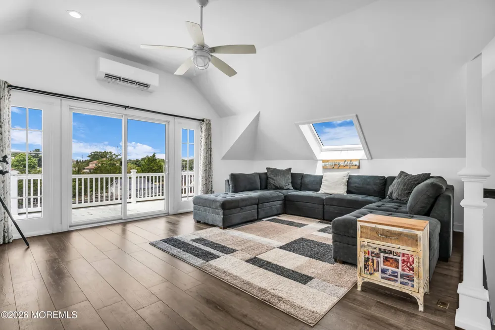 230 S Green Street Tuckerton, NJ 08087