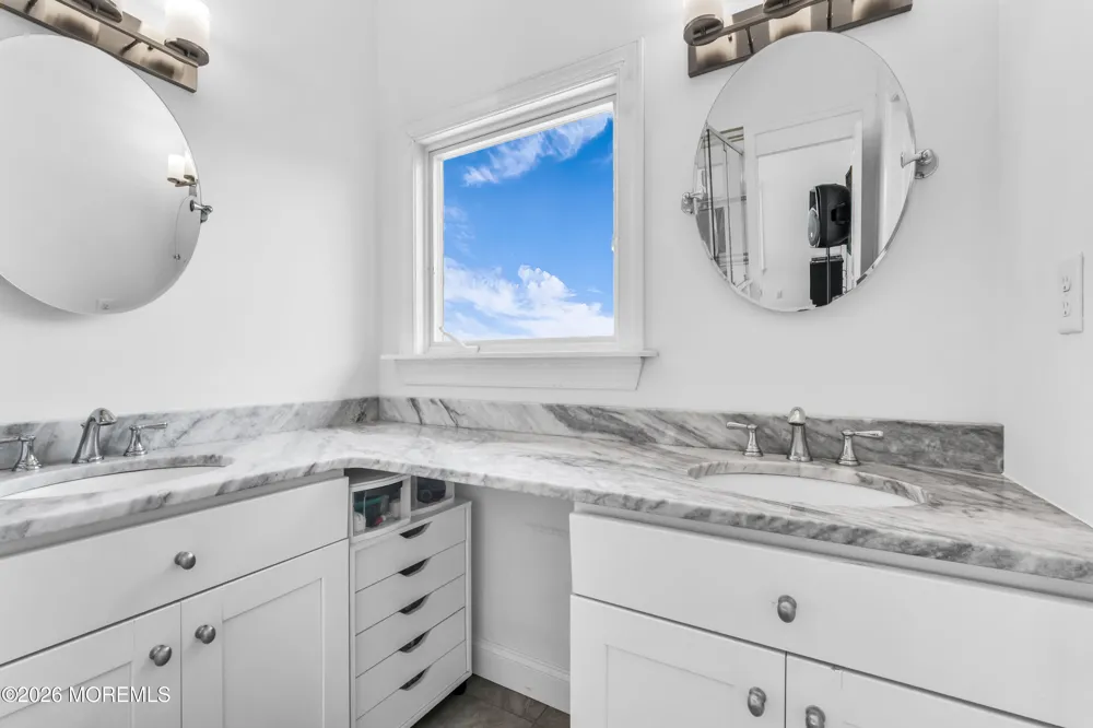 230 S Green Street Tuckerton, NJ 08087